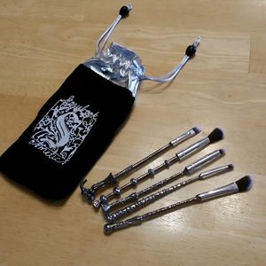 Make up brush set